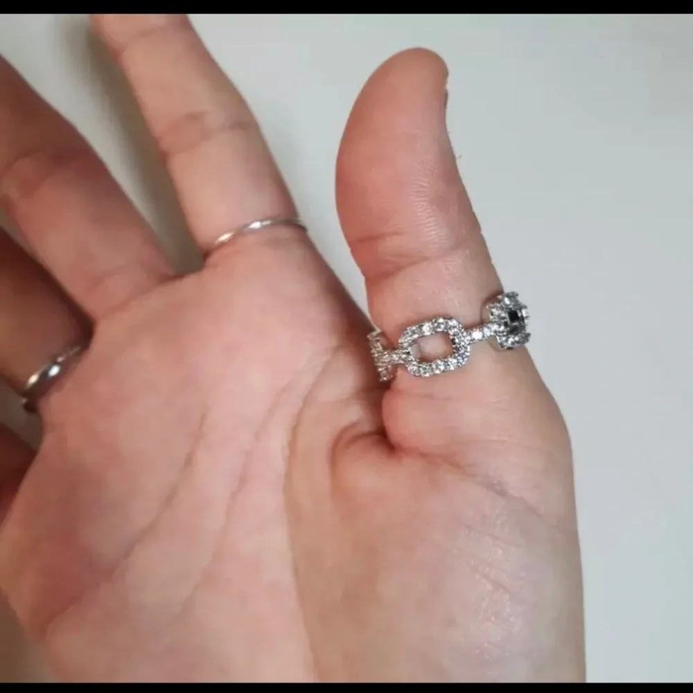 Silver Chain Ring Cubic Zirconia